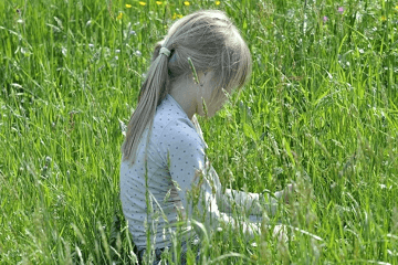 邹姓惊艳的女孩名字2023 姓邹的有什么好听稀少的名字